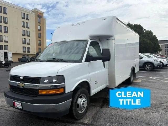 2022 Chevrolet Express Cutaway 4500 Van for sale in Omaha, NE