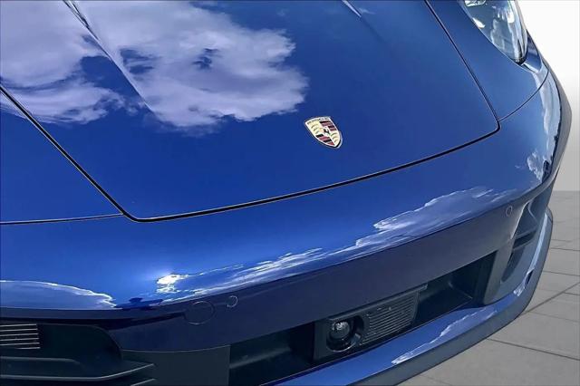 2025 Porsche 911 Carrera Cabriolet