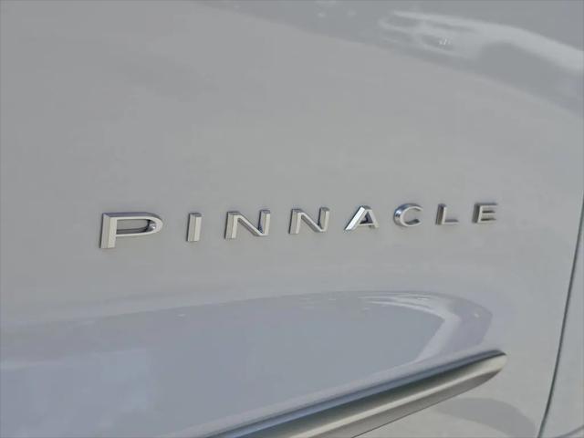 2027 Chrysler Pacifica Pinnacle