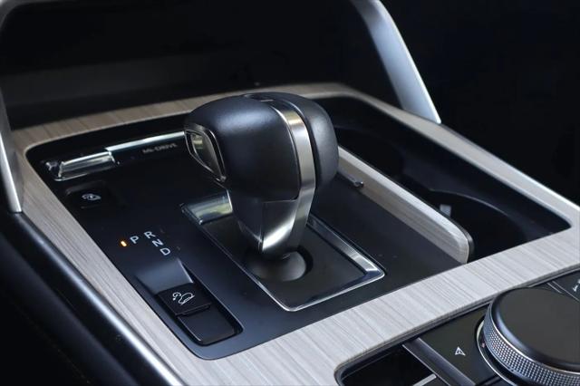 2025 Mazda CX-70 Premium Package