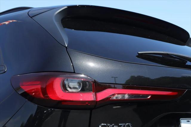2025 Mazda CX-70 Premium Package