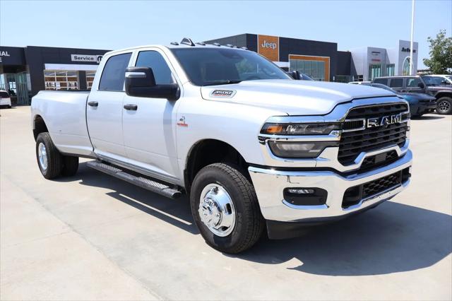 2026 Ram 3500 Tradesman Crew Cab 4x4 8 Box for sale in Yukon, OK