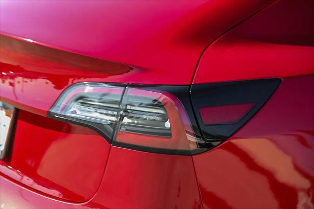 2021 Tesla Model 3 Standard Range Plus Rear-Wheel Drive