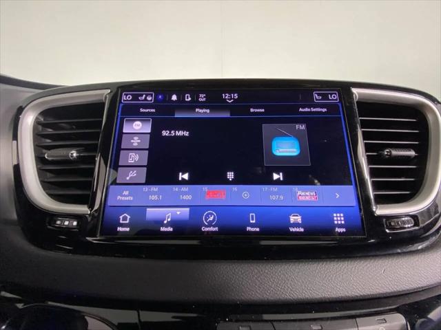 2022 Chrysler Pacifica Touring L
