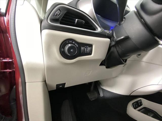 2020 Chrysler Pacifica Touring L