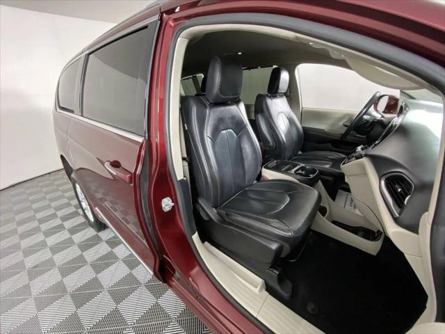 2020 Chrysler Pacifica Touring L