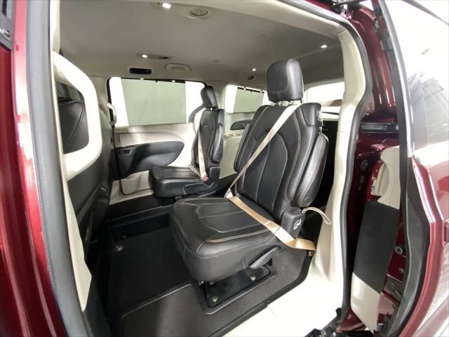 2020 Chrysler Pacifica Touring L