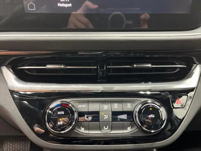 2026 Buick NV Sport Touring FWD