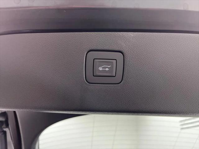 2026 Buick NV Sport Touring FWD