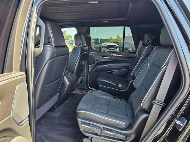 2023 Cadillac Escalade 2WD Premium Luxury