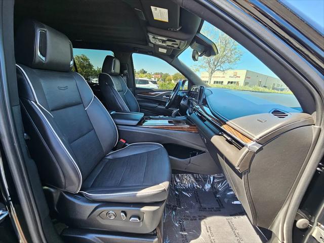 2023 Cadillac Escalade 2WD Premium Luxury
