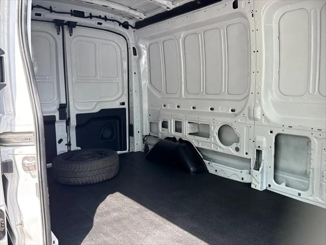 2023 Ford Transit Cargo Van T-250