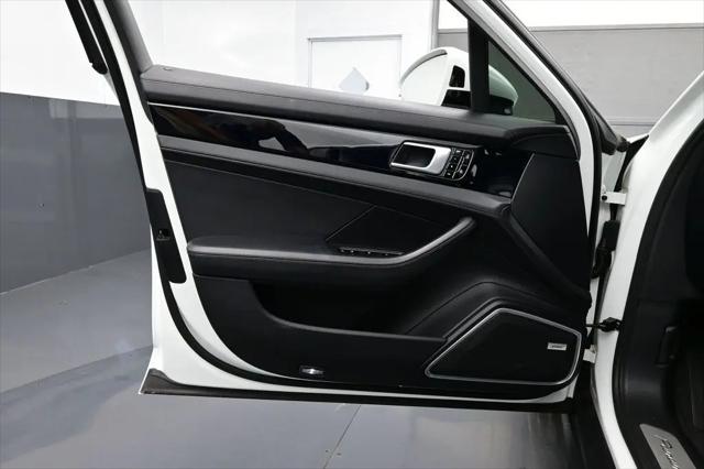 2019 Porsche Panamera E-Hybrid Turbo S