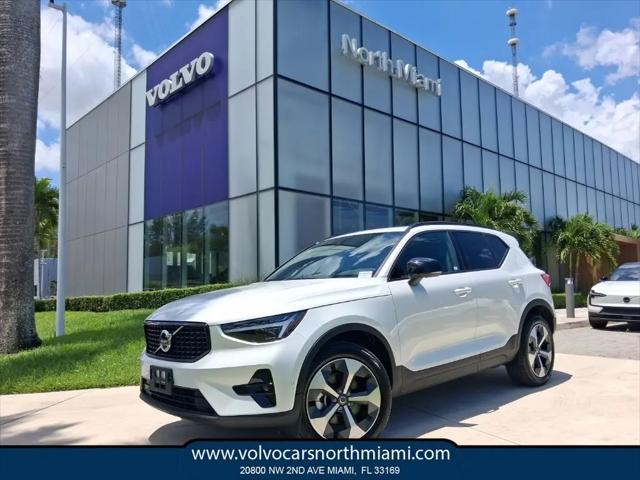 2026 Volvo XC40 Plus, B5 AWD Gas (mild hybrid), Dark for sale in Miami, FL