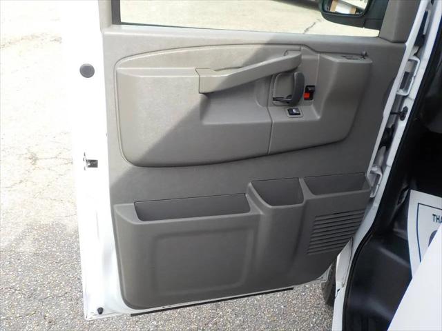 2020 Chevrolet Express Cargo Van RWD 2500 Extended Wheelbase WT