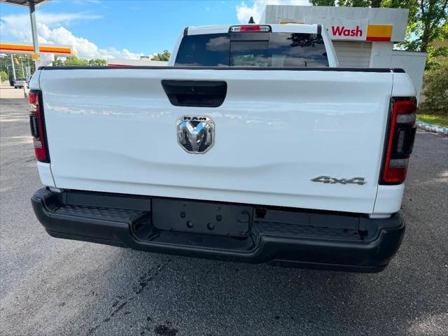 2024 Ram 1500 Tradesman Crew Cab 4x4 57 Box