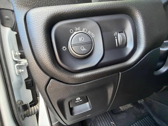 2024 Ram 1500 Tradesman Crew Cab 4x4 57 Box