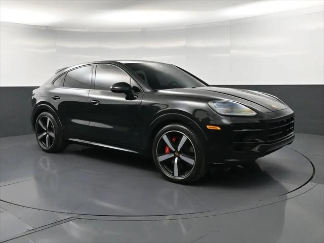 2025 Porsche Cayenne GTS