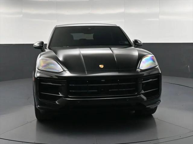 2025 Porsche Cayenne GTS