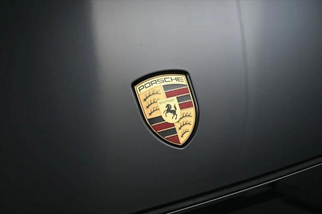2025 Porsche Cayenne GTS