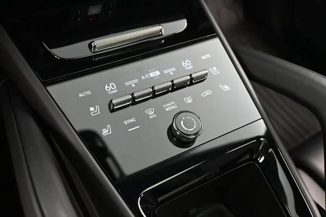2025 Porsche Cayenne GTS