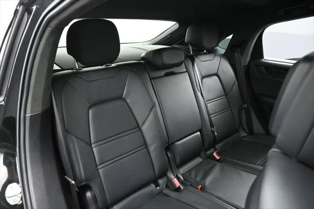 2025 Porsche Cayenne GTS