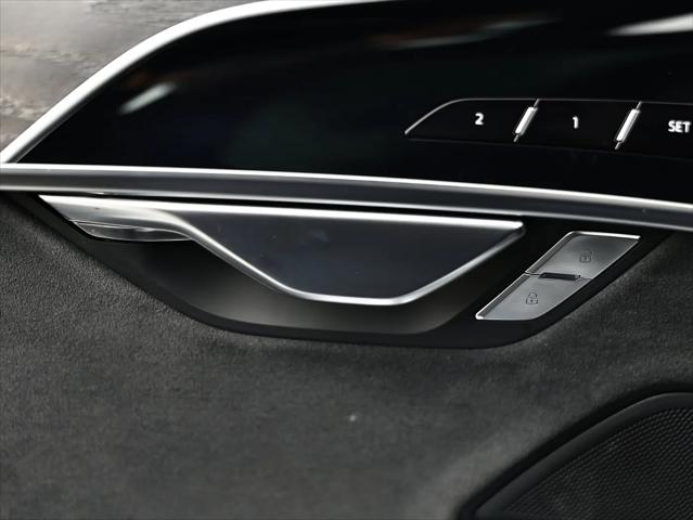 2023 Audi A8 L 55 TFSI quattro Tiptronic