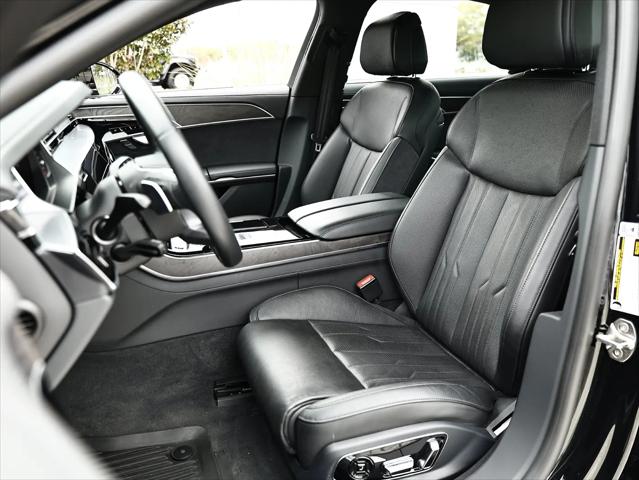 2023 Audi A8 L 55 TFSI quattro Tiptronic