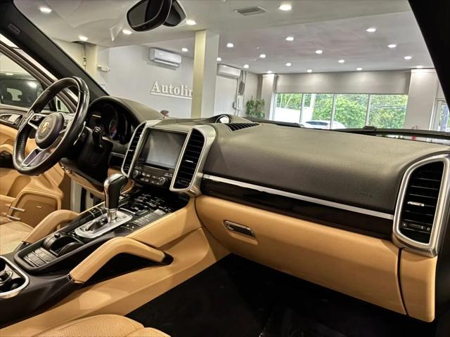 2017 Porsche Cayenne S