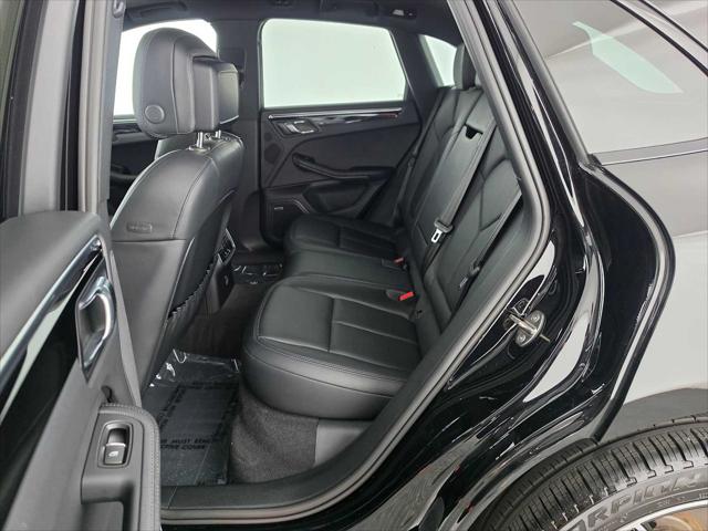 2024 Porsche Macan AWD