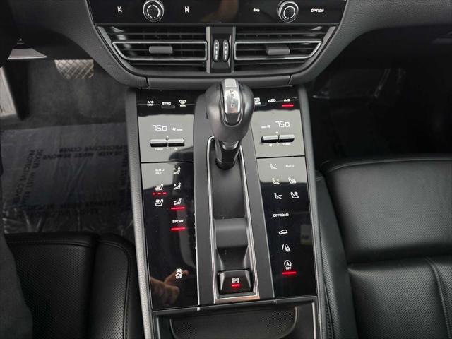 2024 Porsche Macan AWD