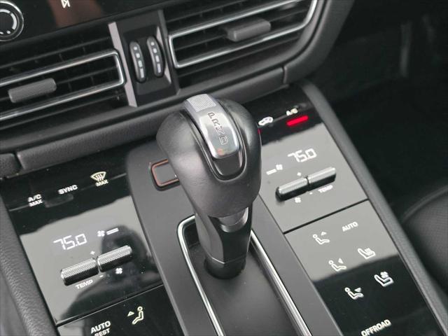 2024 Porsche Macan AWD