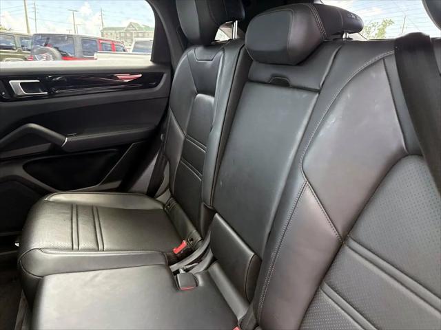 2023 Porsche Cayenne Cayenne