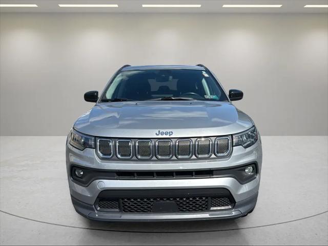 2022 Jeep Compass Latitude Lux 4x4