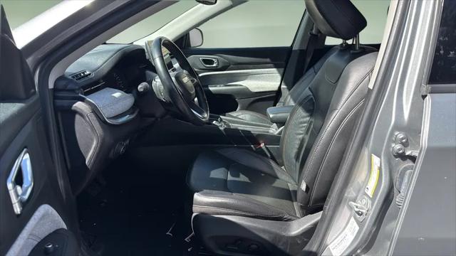 2022 Jeep Compass Latitude Lux 4x4