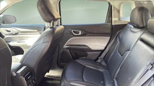 2022 Jeep Compass Latitude Lux 4x4