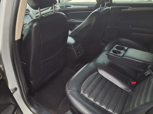 2019 Ford Fusion SE