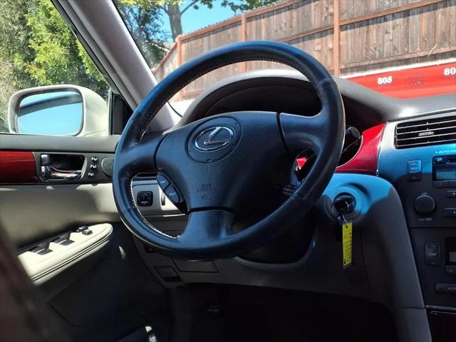2004 Lexus ES 330 ES 330