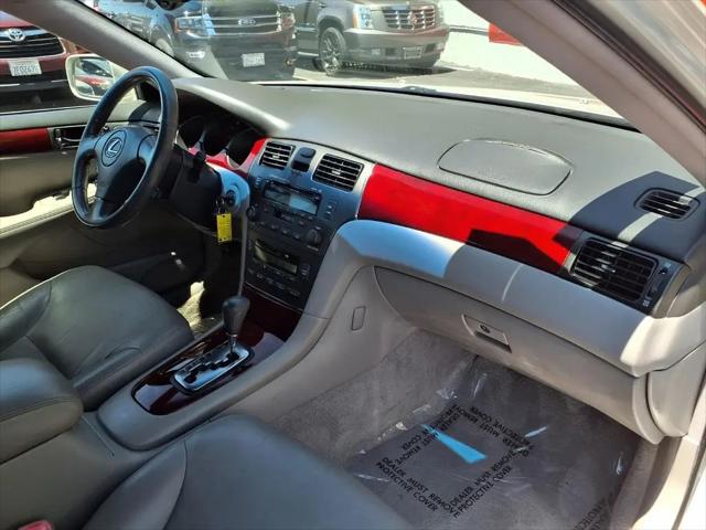2004 Lexus ES 330 ES 330