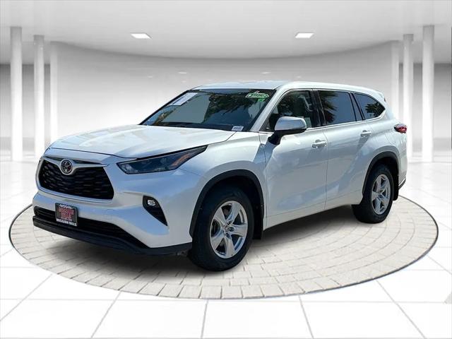 2022 Toyota Highlander LE for sale in Mission Hills, CA