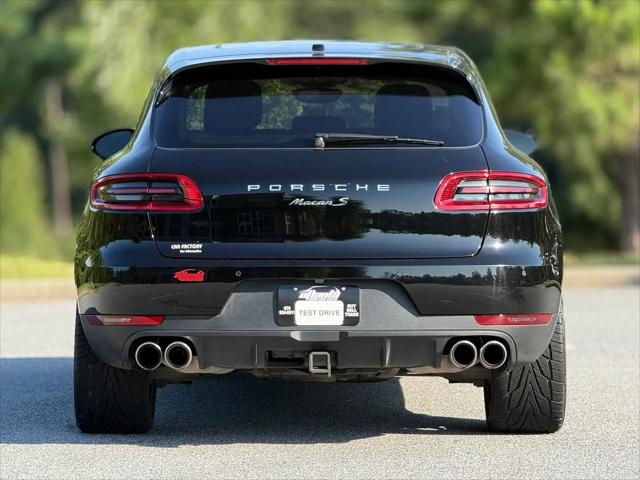 2018 Porsche Macan S
