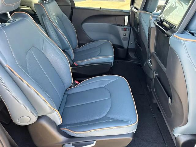2027 Chrysler Pacifica Pinnacle