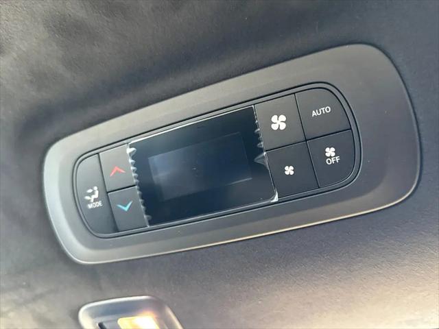 2027 Chrysler Pacifica Pinnacle