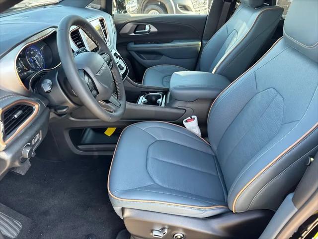 2027 Chrysler Pacifica Pinnacle