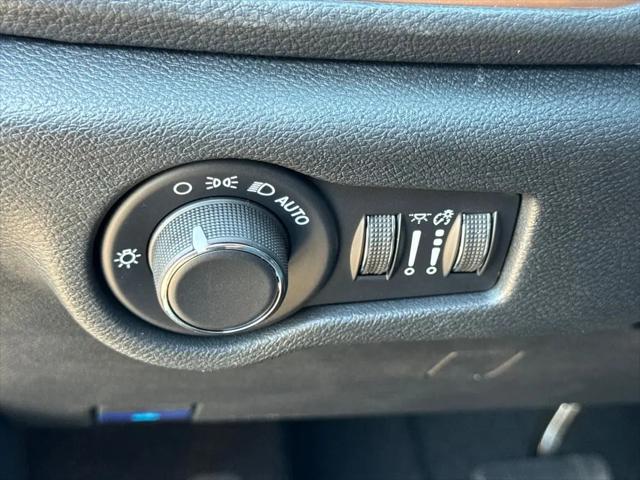 2027 Chrysler Pacifica Pinnacle