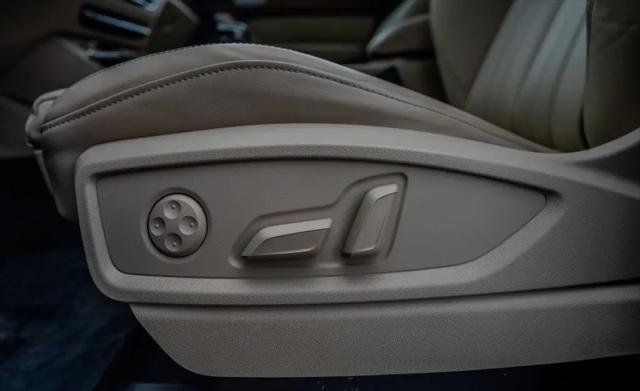 2023 Audi Q5 Premium Plus 55 TFSI e S line quattro S tronic