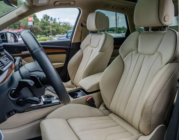 2023 Audi Q5 Premium Plus 55 TFSI e S line quattro S tronic
