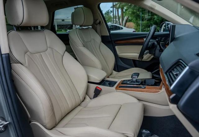 2023 Audi Q5 Premium Plus 55 TFSI e S line quattro S tronic