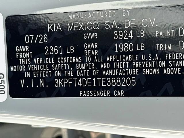 2026 Kia K4 LXS