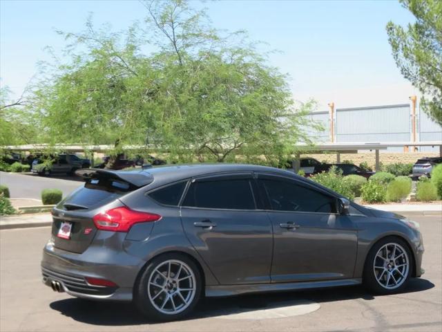 2016 Ford Focus ST